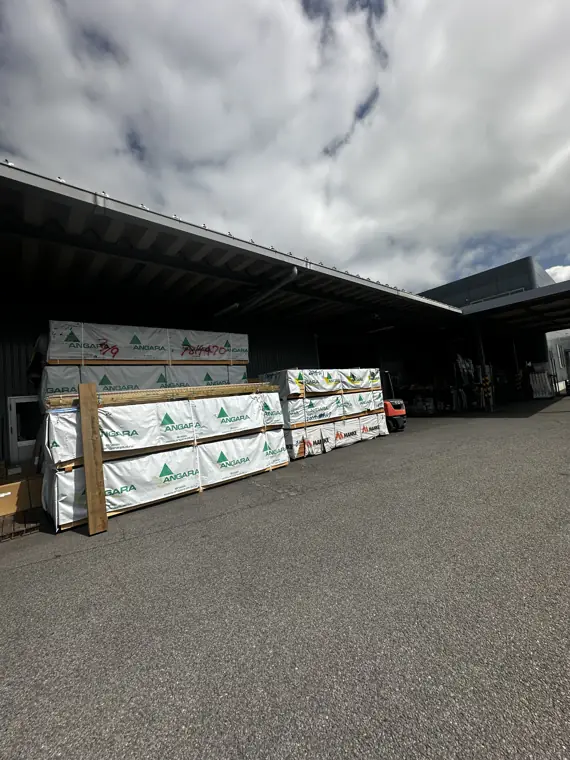 Warehouse · shipment preparation 9